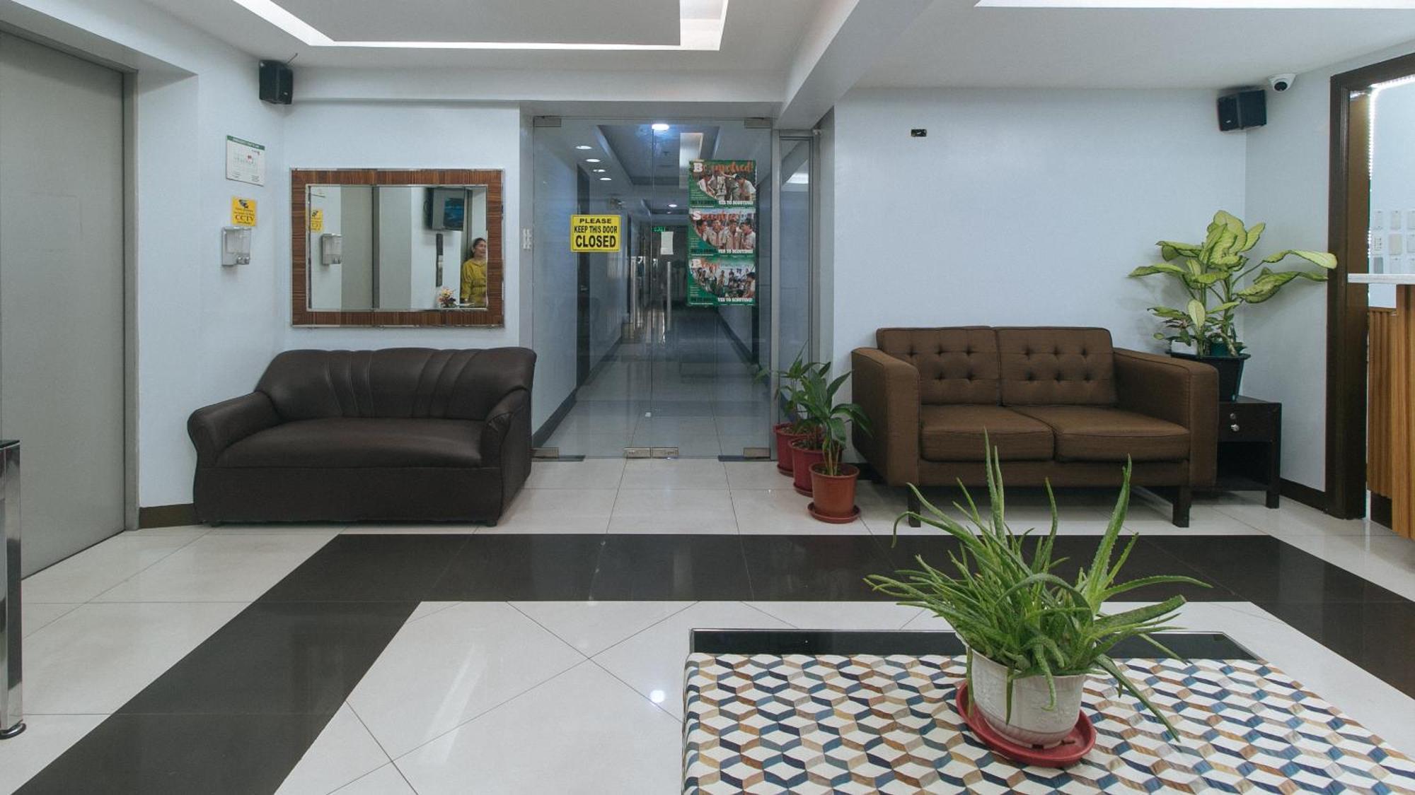 Reddoorz At Bp International Powerhouse Inc Near Sm Manila Hotel Exterior photo